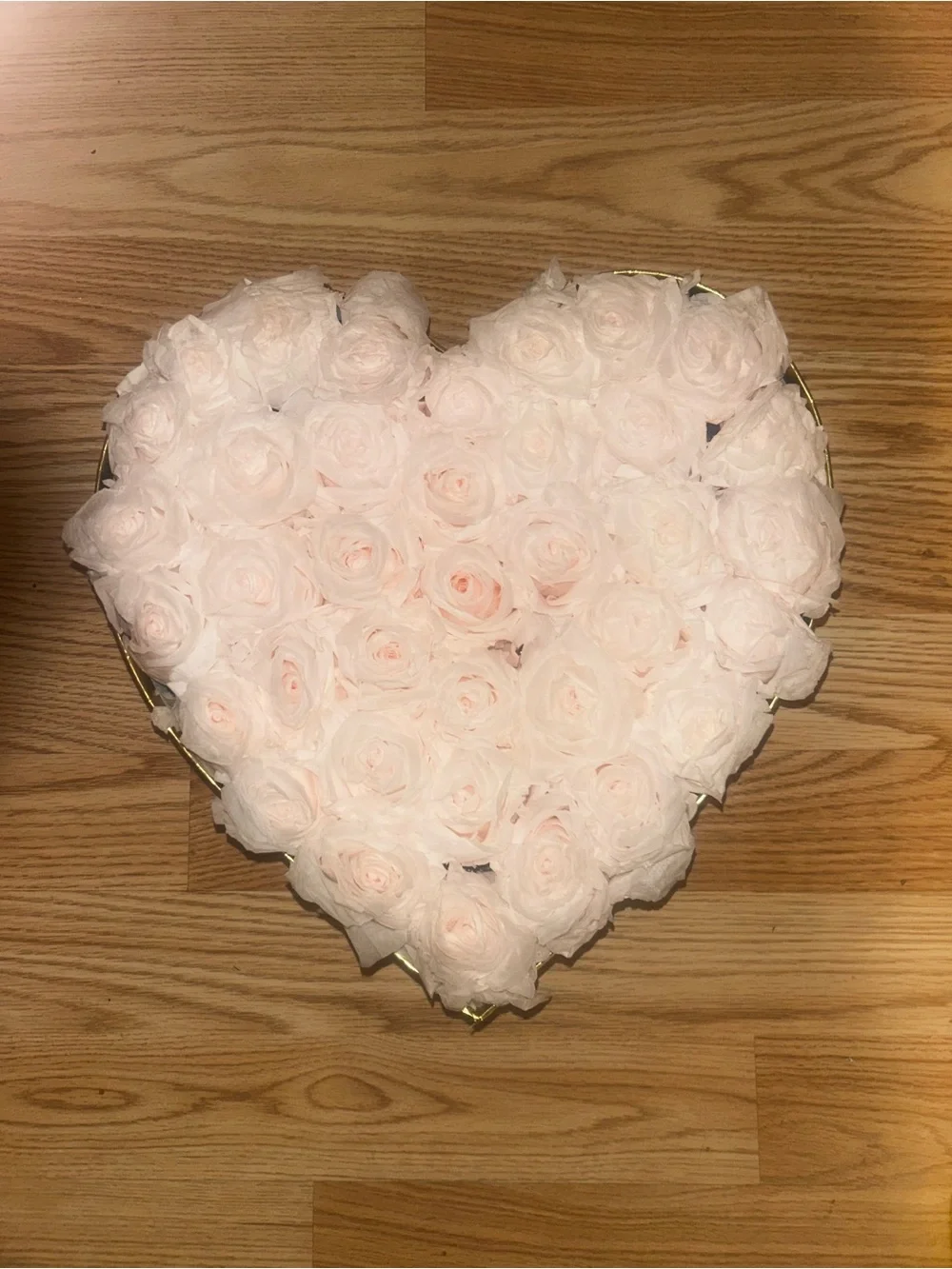 Venus et Fleur Large Heart Blush Pink Eternity Roses Suede Box 12”